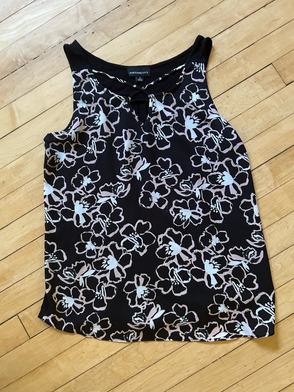 Women’s Fortune + Ivy Tank Blouse Size Small